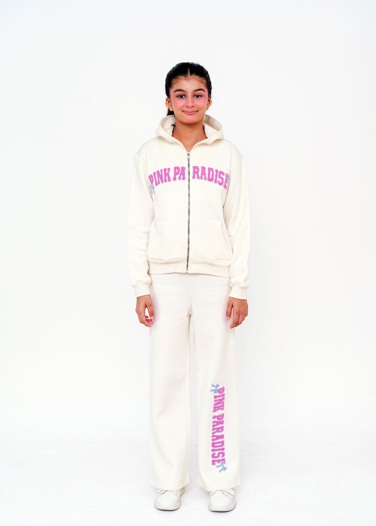 EMBROIDED HOODIE SET