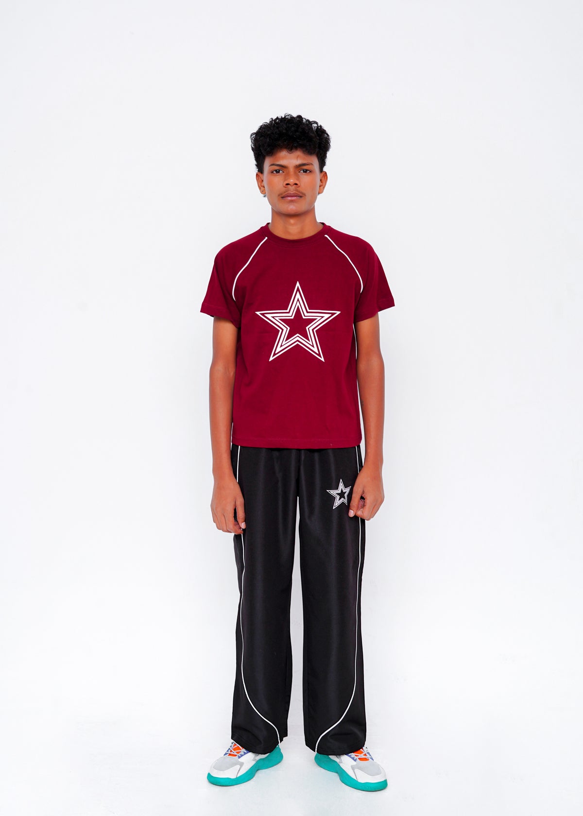 PRINTED TEE AND TROUSER SET