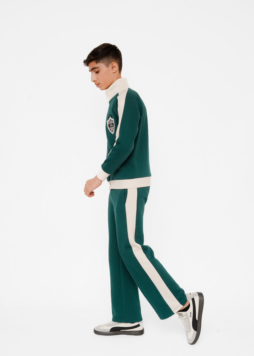 CONTRAST PANNEL UPPER WITH TROUSER