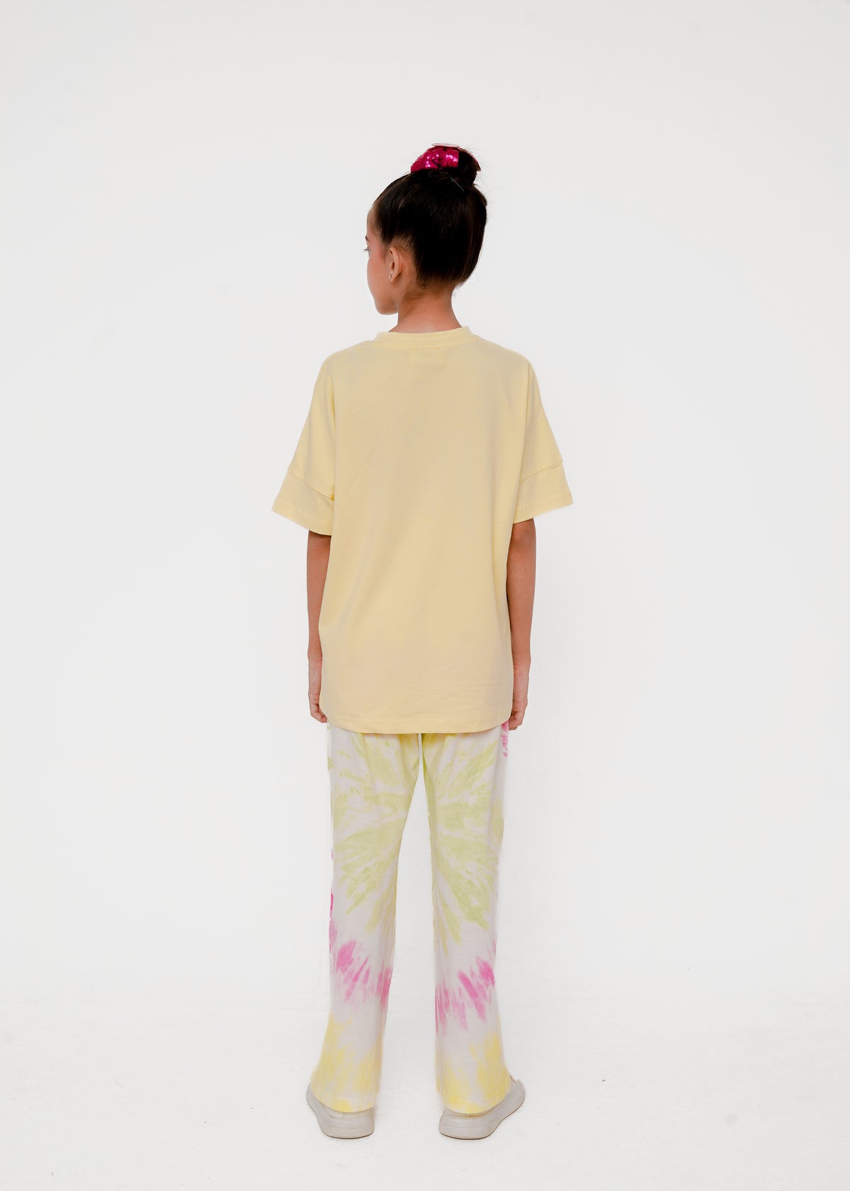 PRINTED TEE WITH DYED WASH TROUSER