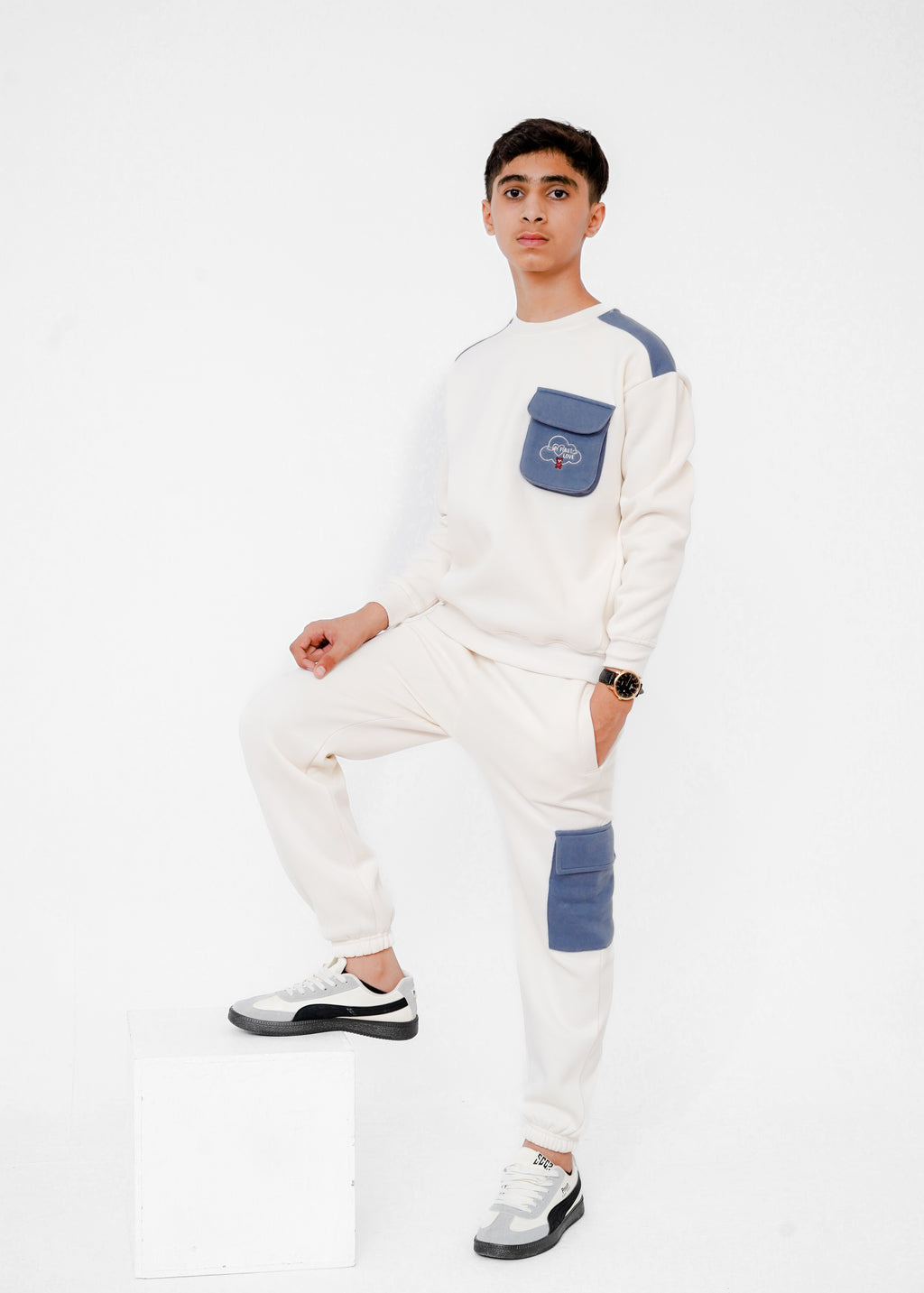 BASIC CONTRAST POCKETS SUIT