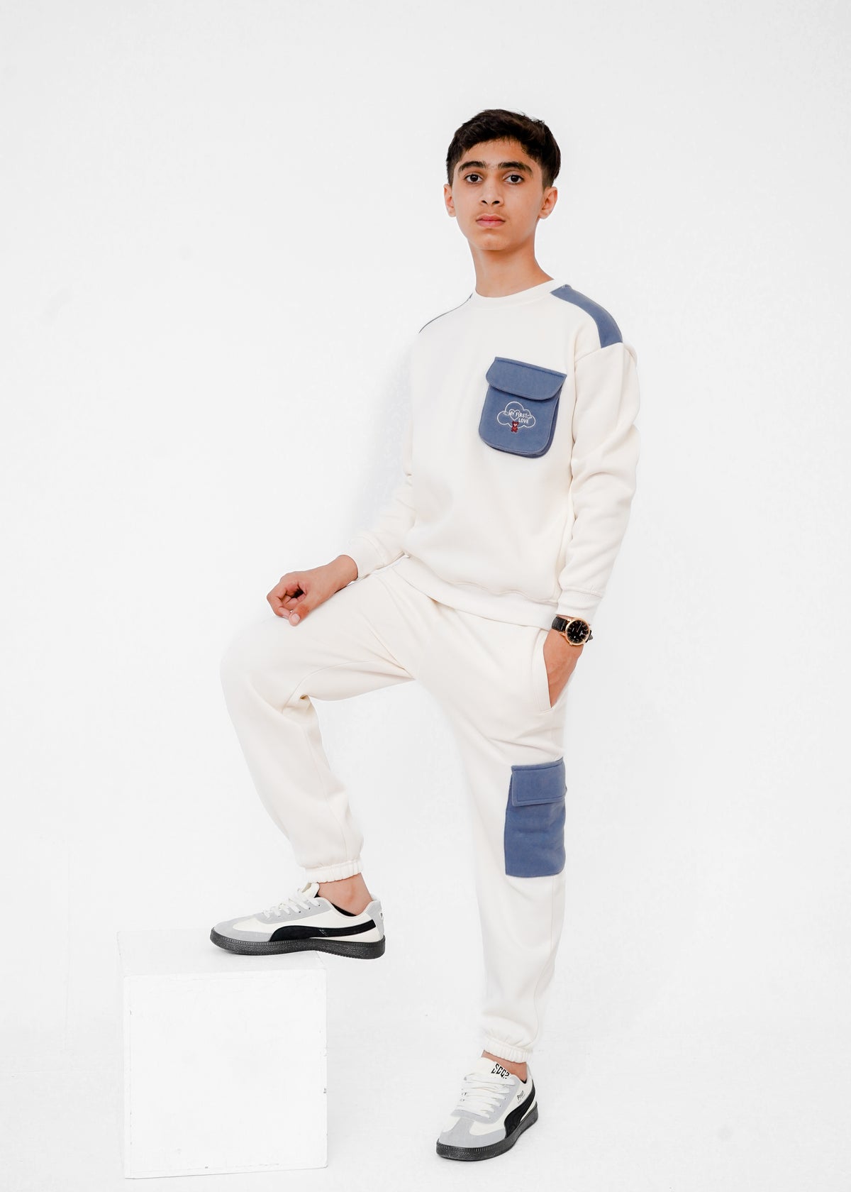 BASIC CONTRAST POCKETS SUIT