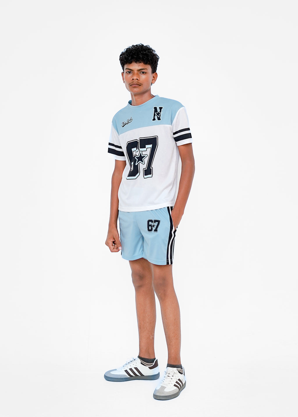 PRINTED SPORTS TEE AND SHORTS