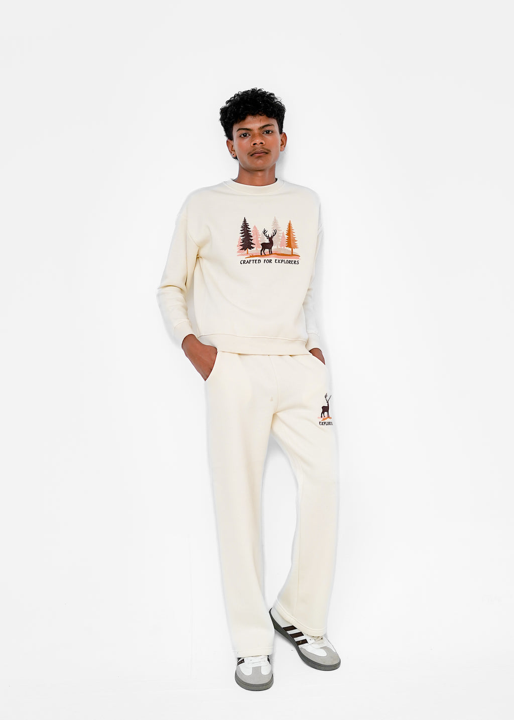EMB SWEAT SUIT